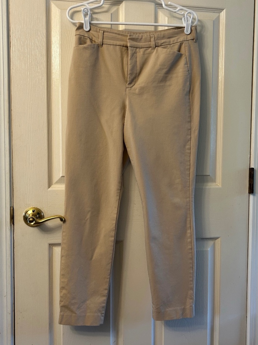 Old Navy Pixie Pants, size 8, light khaki